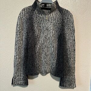 St. John Zip Up Jacket Animal Print Size 8‎ Stretchy Santana Knit